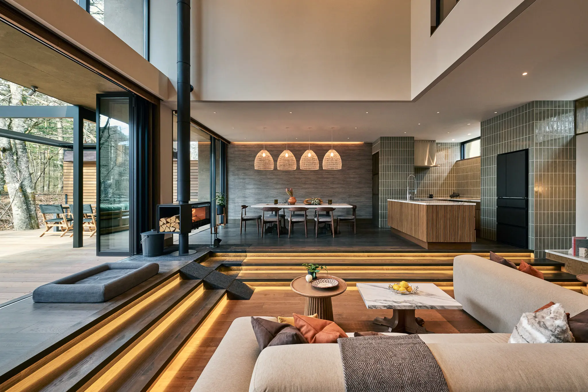 ALTAIR リビングダイニングキッチン