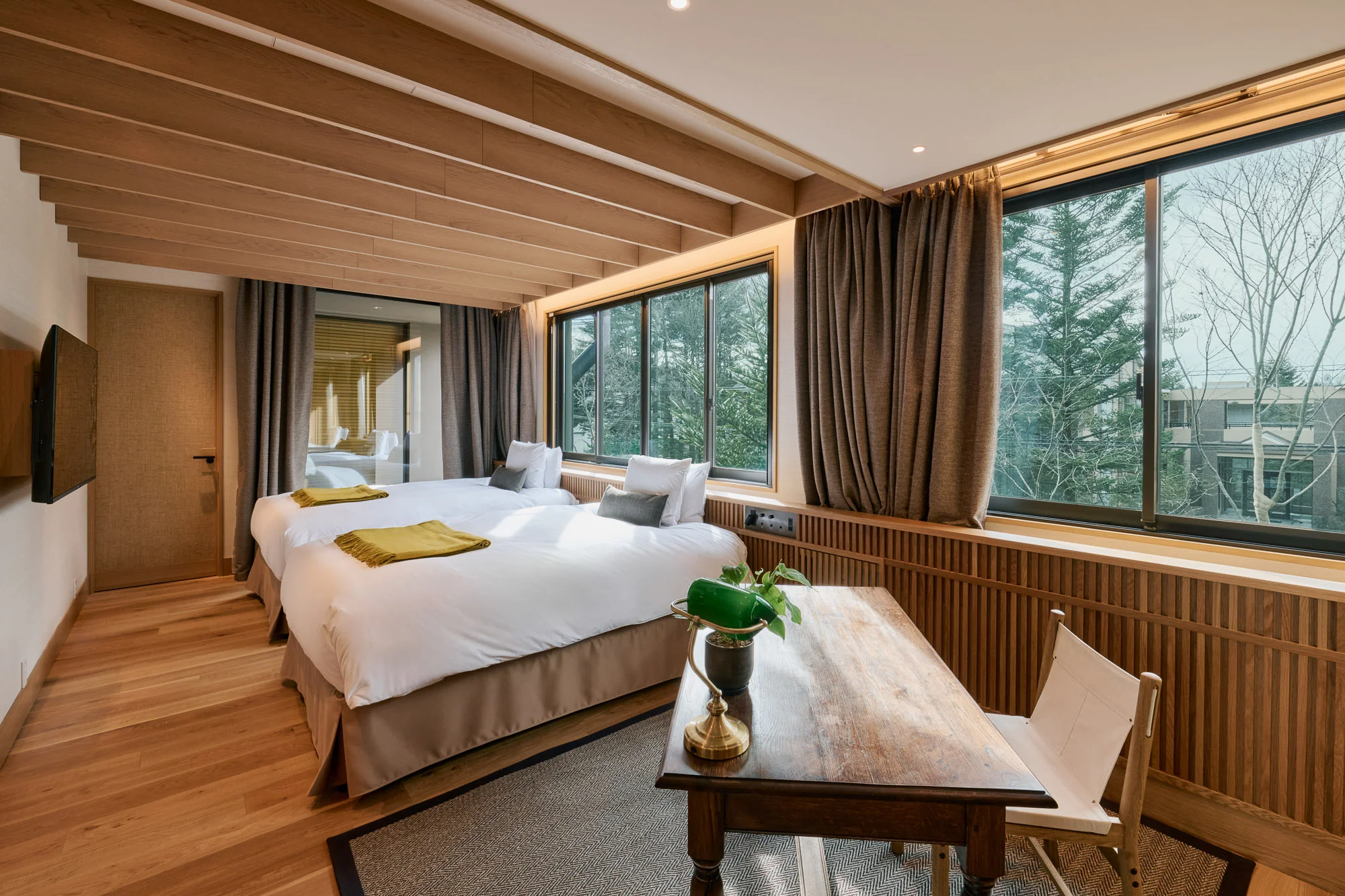 マスターベッドルーム